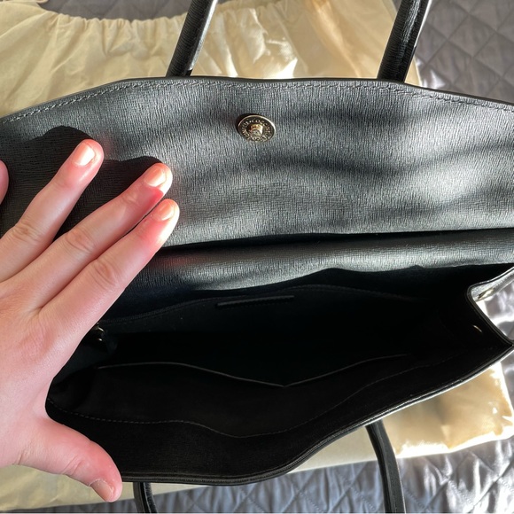 Coccinelle Black Leather Office Bag with laptop compartment - Picture 9 of 17